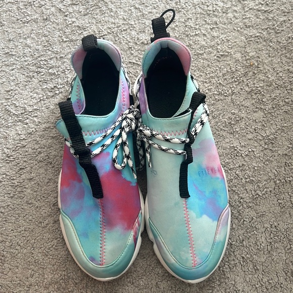 john geiger sneakers. size 8 - Picture 1 of 4